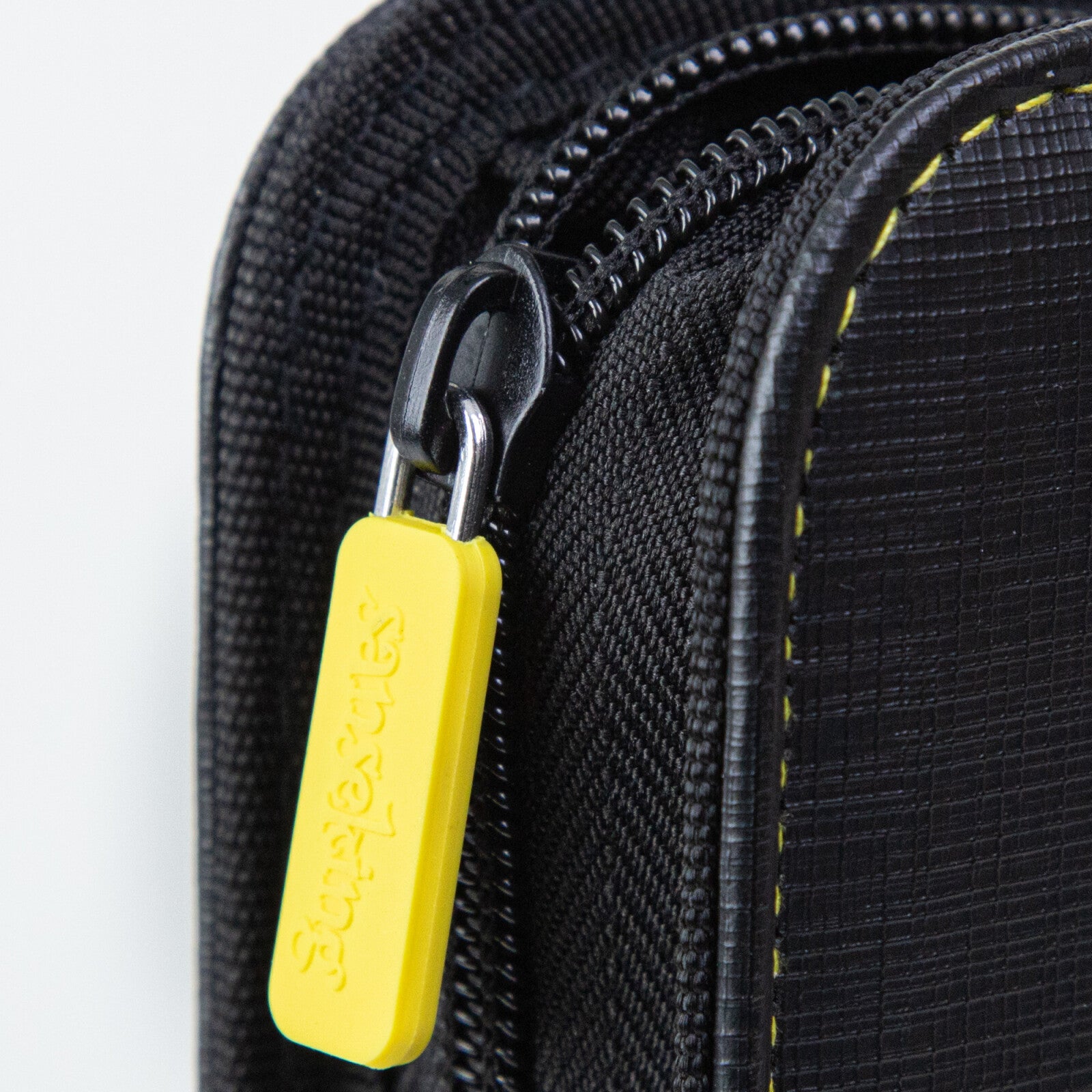 Accessoires TCG – Binder Zip 360 cartes – Sanseking - Quest Corner