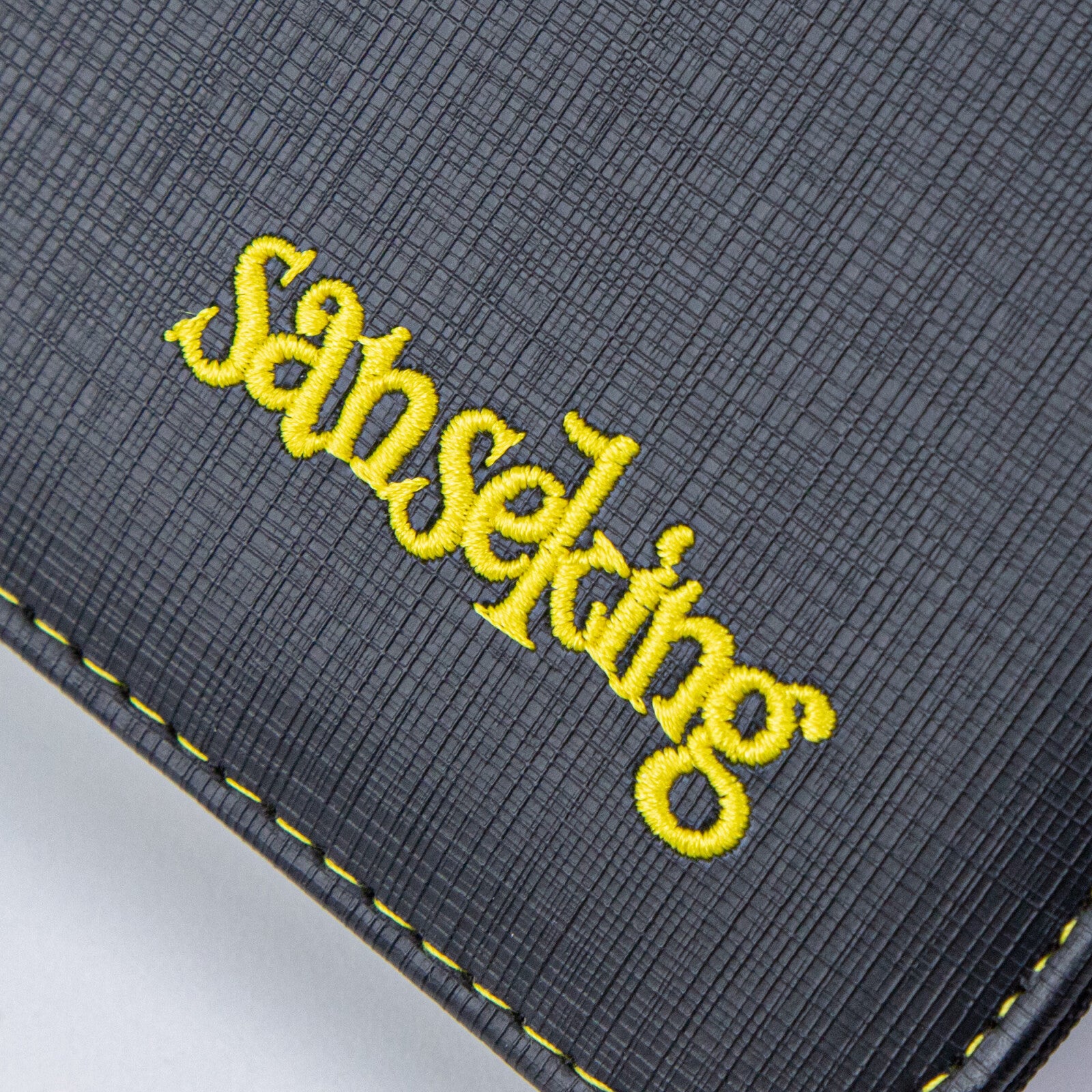 Accessoires TCG – Binder Zip 360 cartes – Sanseking - Quest Corner