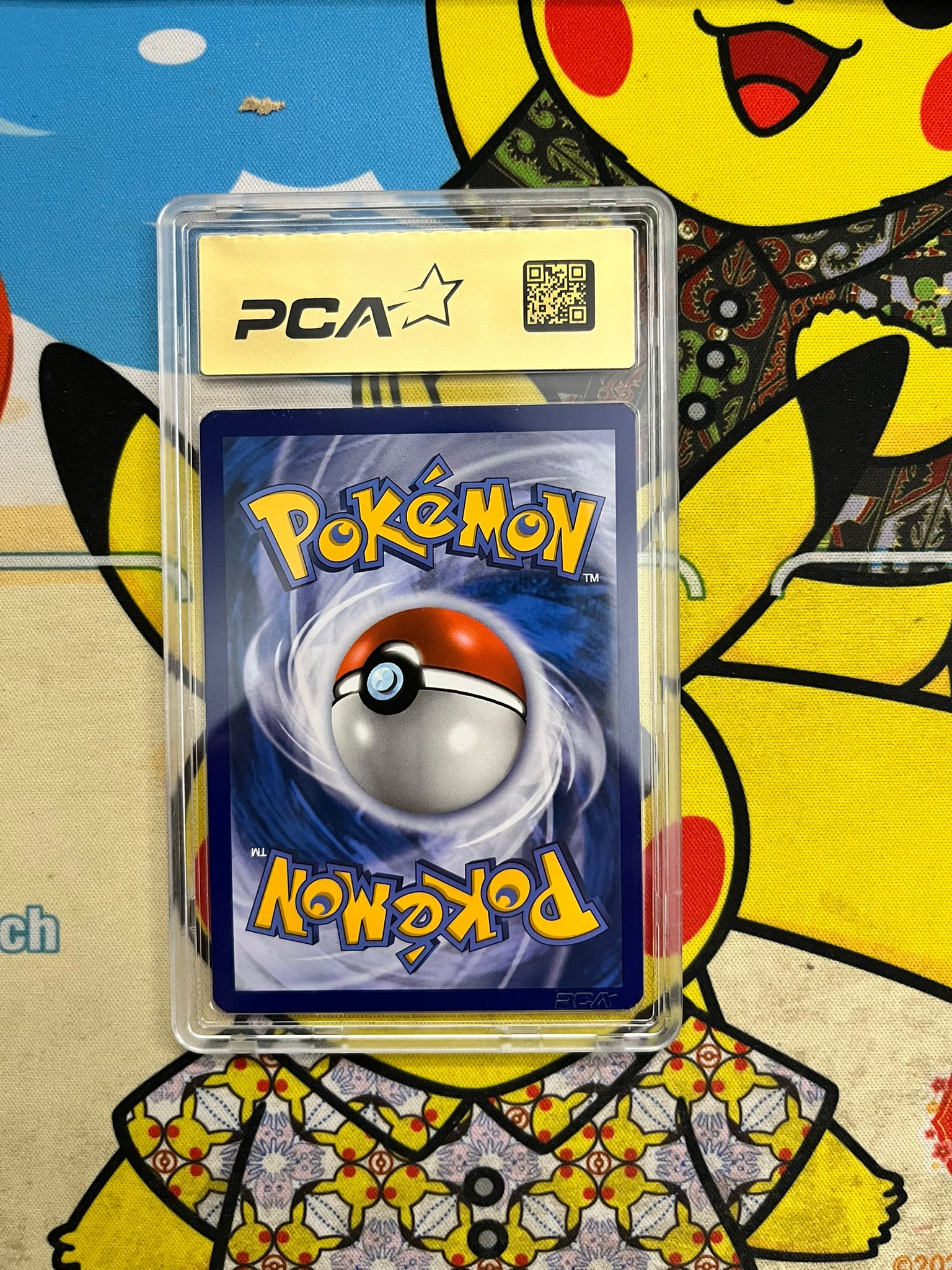 Graded Pokémon Card – Charizard 11/108 Reverse – PCA Gallery – French - Quest Corner