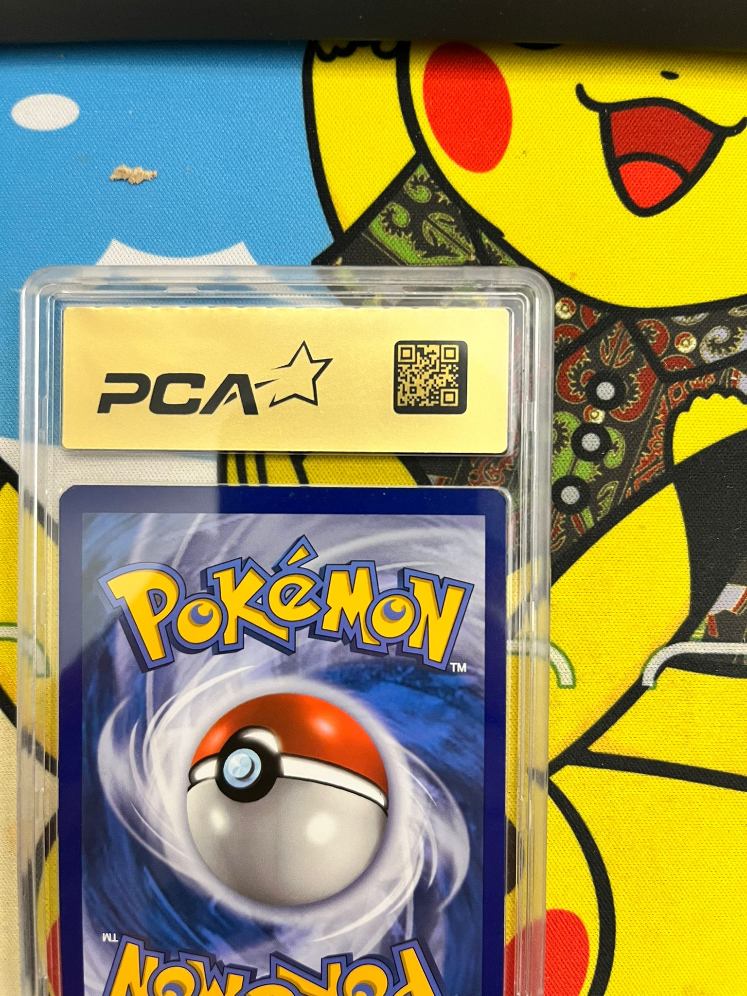 Graded Pokémon Card – Charizard 11/108 Reverse – PCA Gallery – French - Quest Corner